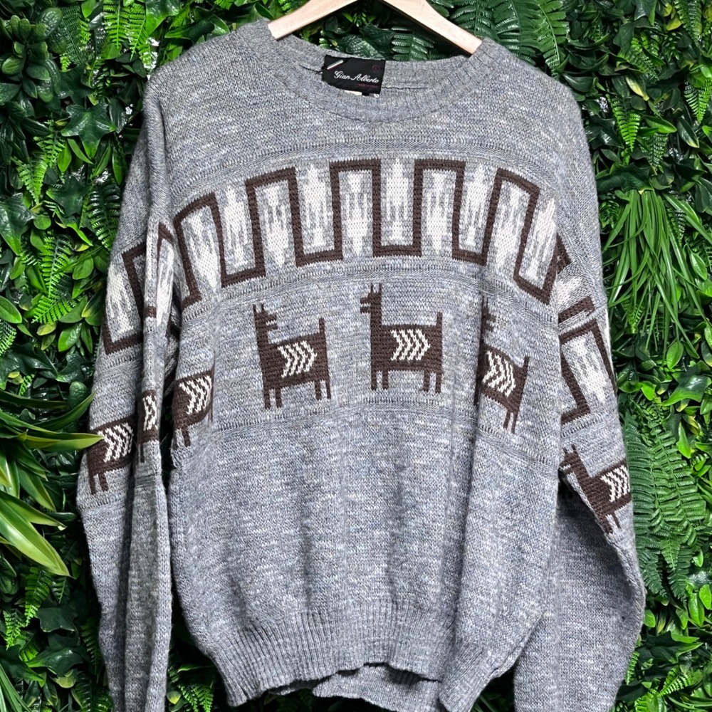 Vintage Gian Alberto Sweater Mens Large Gray Llama Pattern Made in Italy 3342 - Picture 2 of 8